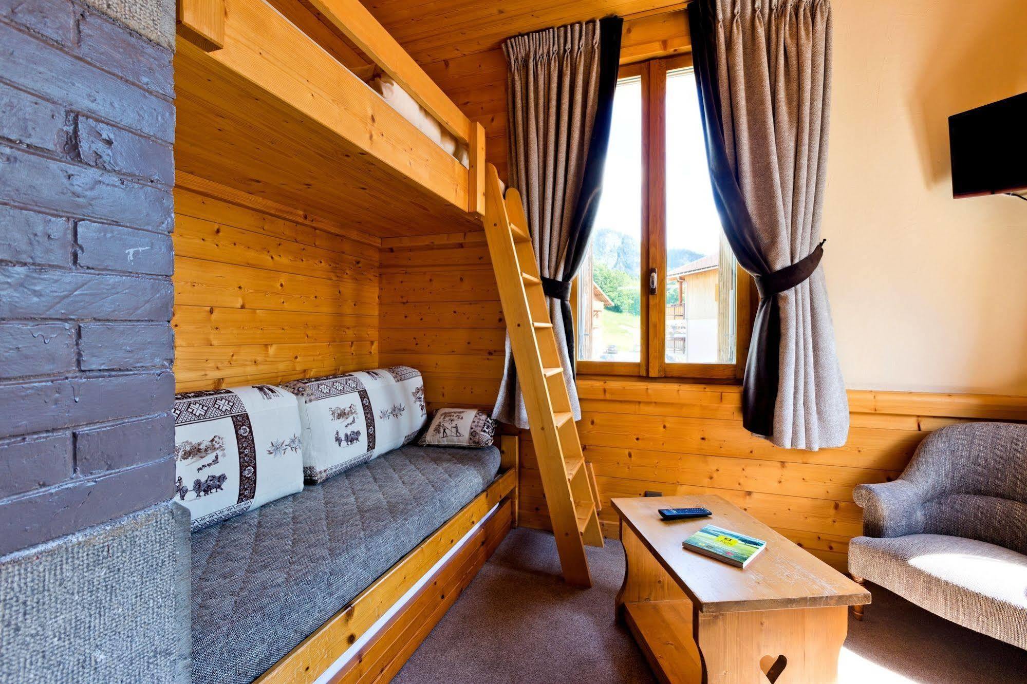 Logis Hotel&Spa Beau-Site Saint-Jean-de-Sixt Exterior foto